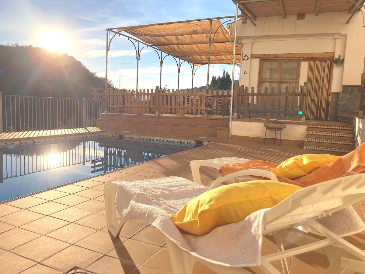 LA ALBERQUILLA Agradable casa rural con piscina Villa Quéntar Exterior foto